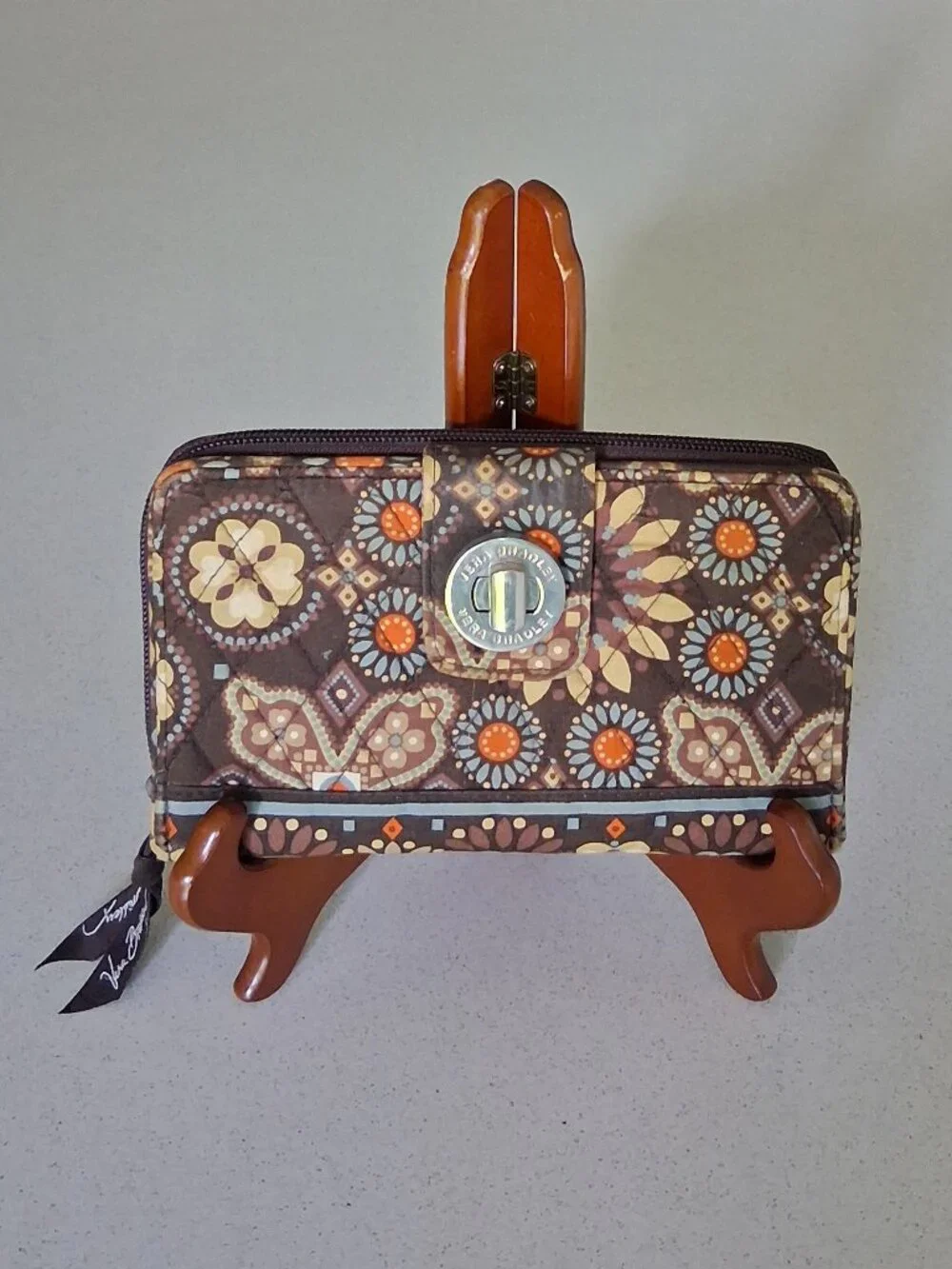 Vera Bradley Turn-lock & Zip-Around Wallet in Canyon 